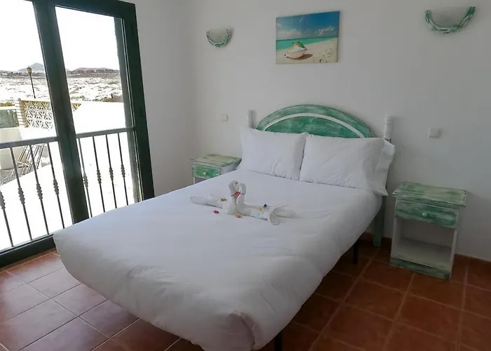 בית נופש Con Piscina Cerca De Dunas De *