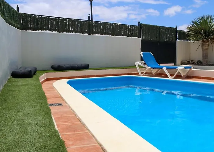 Con Piscina Cerca De Dunas De Сasa de vacaciones Corralejo