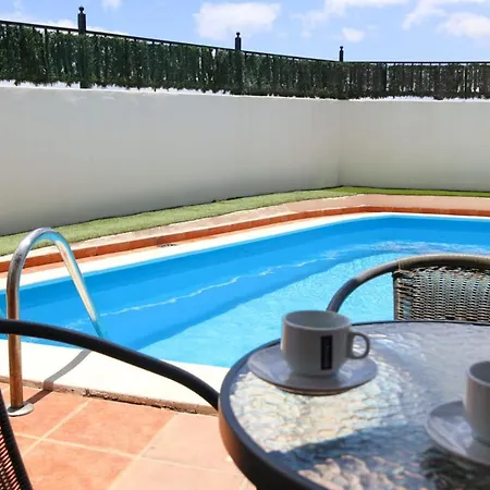 Con Piscina Cerca De Dunas De Vakantiehuis *