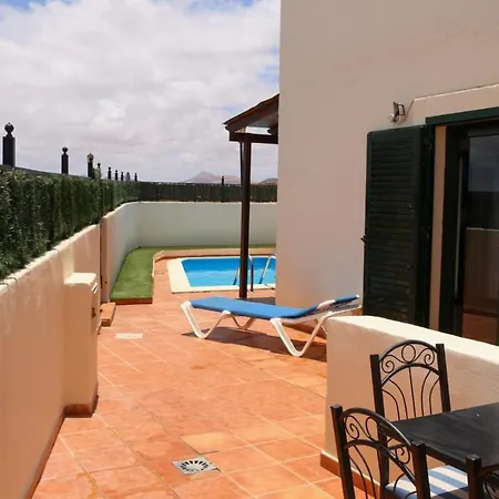 Con Piscina Cerca De Dunas De Corralejo